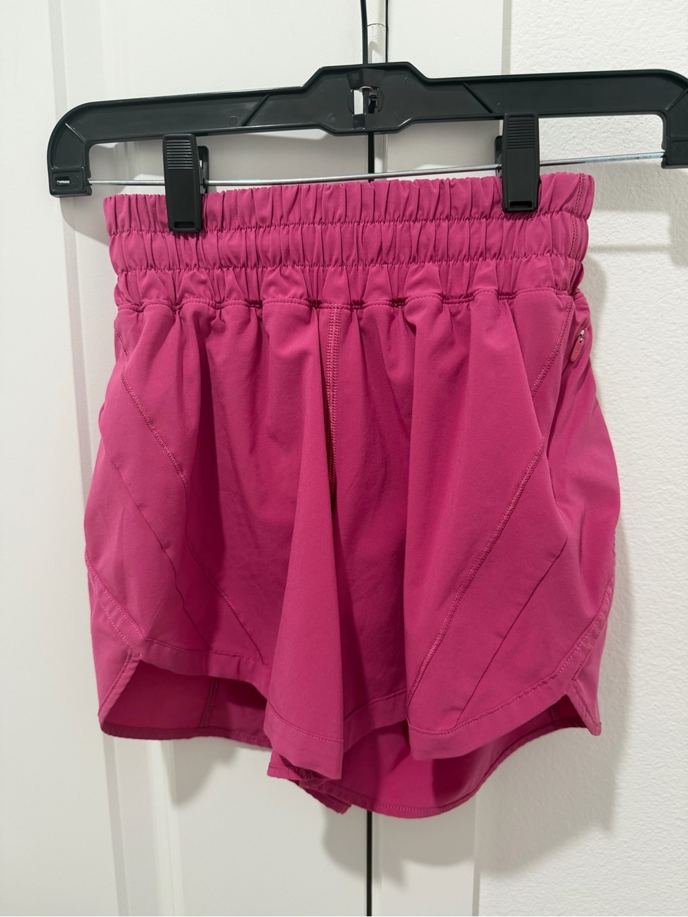 Lululemon Athletica Track That High-Rise Lined Short 5" in Washed Mauve - Picture 3 of 7